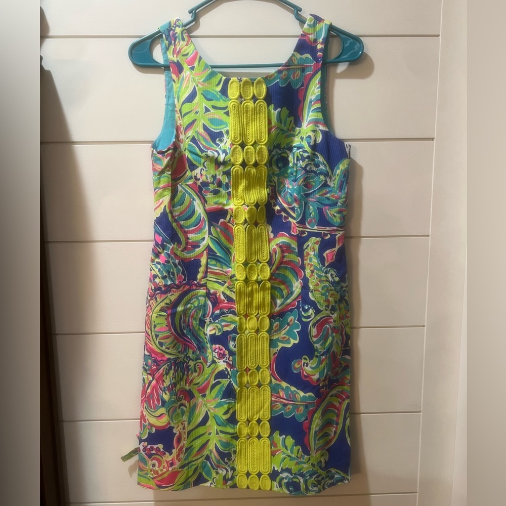 Lilly Pulitzer Delia shift dress. Size 2. Never worn.